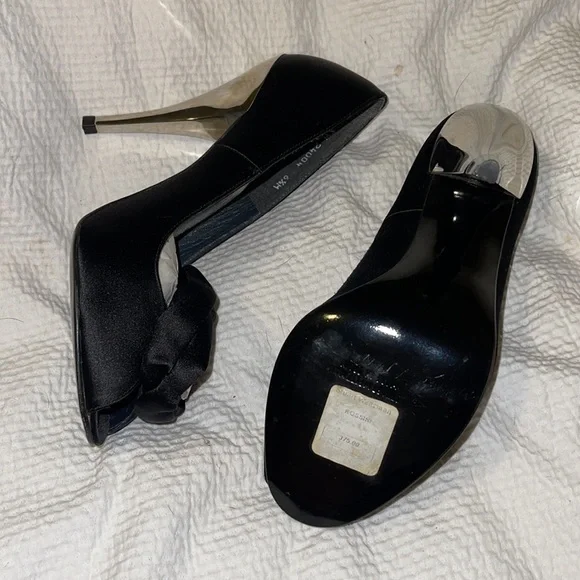 NEW Stuart Weitzman Black Satin & Swarovski Chrome-Heeled Peep-Toe Pumps Sz 6.5 - Picture 9 of 15